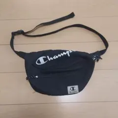 Champion ボディバッグ　ショルダーバッグ　ブラック