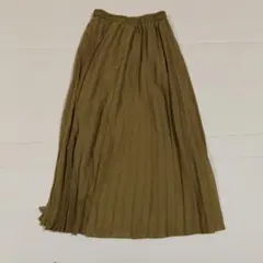 GU プリーツスカート ミディ丈 カーキ/オリーブ ウエストゴム M