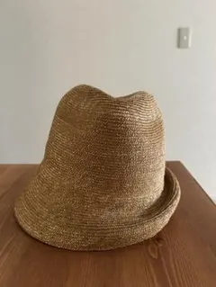 移動帽子屋AURA アシンメトリーストローハット