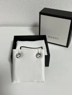 【GUCCI】インターロッキング燻し加工 ピアス　両耳★値下げ