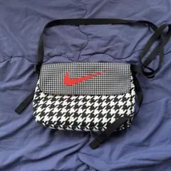 ショルダーバッグ