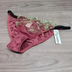 赤 花柄刺繍 フルバックショーツ