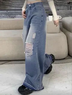 Dazy ダメージワイドレッグジーンズ