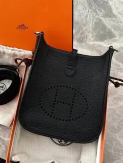 アイボリー テーラードジャケット