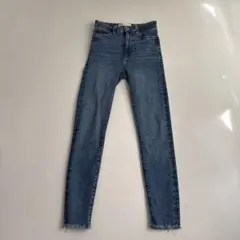 ZARA⭐︎スキニー