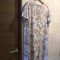 ボタニカル柄　ワンピース