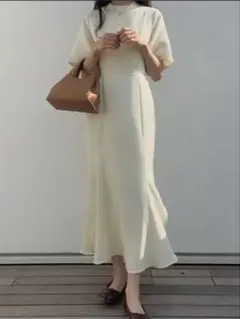 スタンドカラーマーメイドワンピース