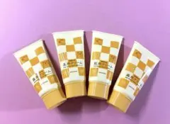 メナード　薬用クリーム　30g×4 個　120g(現品1個分)のサムネイル
