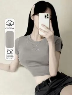 Dasy Tシャツ