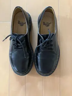 Dr. Martens 黒 レースアップシューズ