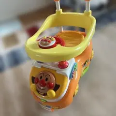 アンパンマン よくばりビジーカーのサムネイル