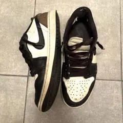 NIKE エアジョーダン1 low ダークモカ