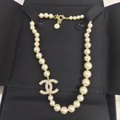 極美品CHANELロングネックレス CC ロゴ パール