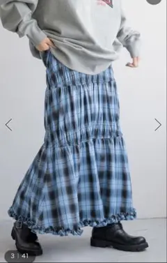 ローリーズファーム ボリュームシャーリングスカート