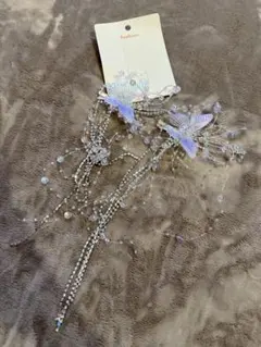 新品　蝶モチーフの髪飾り