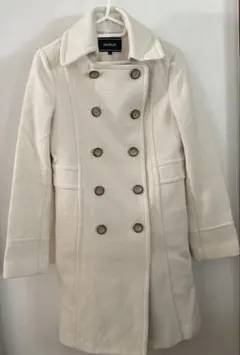 アイボリーホワイト コート　HusHusH