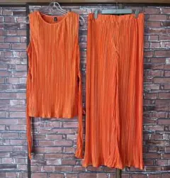 【新品】オレンジ プリーツ セットアップ ワイドパンツ ノースリチュニック3XL