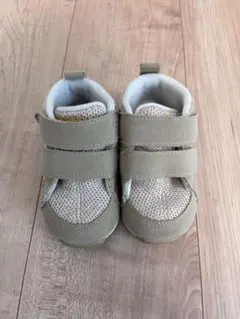 アシックス　スクスク　ハイカット　13.5cm