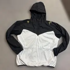 DESCENTE XGN ナイロンジャケット ブラック ホワイト M デサントのサムネイル