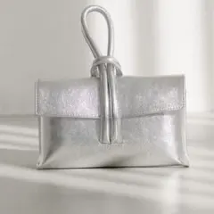 シルバー ループハンドルバッグ