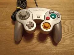 Nintendo GameCube コントローラー シルバー