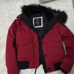 Hollister 赤 ダウンジャケット S