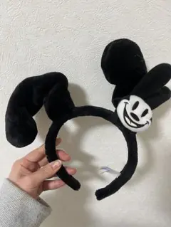 オズワルド 耳付きカチューシャ