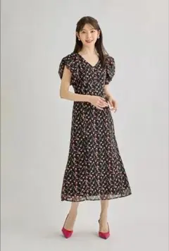 tocco リリープリントフレアスリーブバックレースアップワンピース