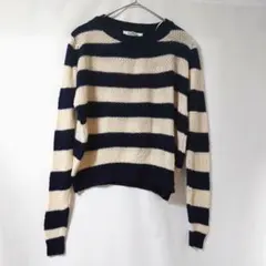 Forever21ボーダー柄ニット 紺×白 ショート丈 クロップド丈