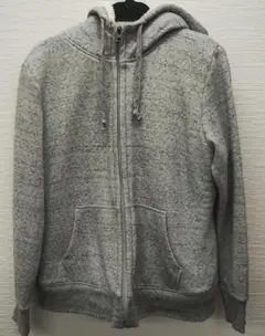 ユニクロ　レディス　厚地　　裏ボア　パーカー　L　グレー