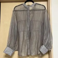 美品　SpRay シアー素材 長袖ブラウス 前後2way グレー　フリーのサムネイル