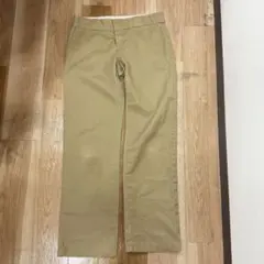 Item thumbnail for item 0217e4af-8eb4-44c2-a8b2-a4de02d39f8b