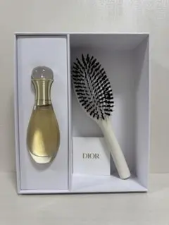 2026年最新】Christian Dior ヘアブラシの人気アイテム - メルカリ