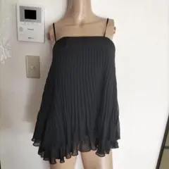 タグ付き未使用 プリーツ キャミソール ブラックのサムネイル