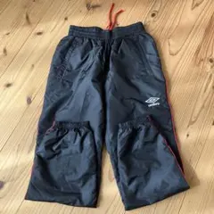 美品⭐︎アンブロ⭐︎シャカシャカ　ズボン
