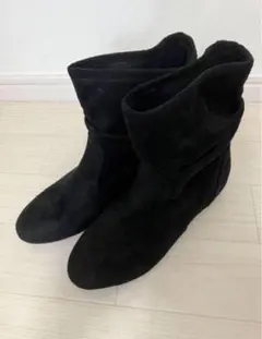 【美品】黒 スエード ショートブーツ