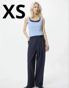 UNIQLOユニクロ　タックワイドパンツ ネイビー