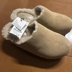 ZARA ムートンクロッグ サンダル サボ　ベージュのサムネイル