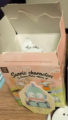 サンリオ　サンリオ、TOPTOYフィギュア、四季の漢服　ハンギョドン