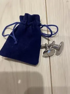 結婚式　タキシード　カフスボタン