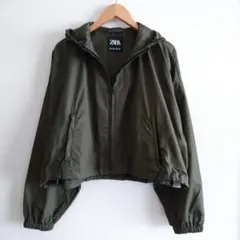 ザラ ZARA ☆ アウター クロップド丈パーカー カーキ