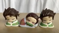 鬼滅の刃　カプセルトイ　炭治郎　ねずこ　3体セット