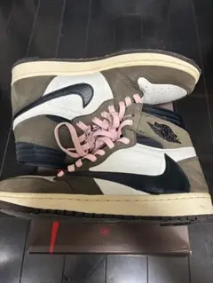 チ*曹様 NIKE Travis Scott AJ1 HIGH トラヴィス