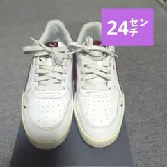 PUMAスニーカー　SKYE NEO LITE WIDE　24センチ