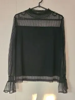 TITE IN THE STOREブラウスのサムネイル