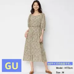 美品★GU フラワープリントワイドネックワンピース（7分袖) Sサイズ