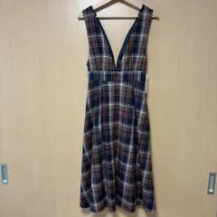 【新品未使用】ハニーズ　チェック柄　Vネックジャンパースカート　Lサイズ