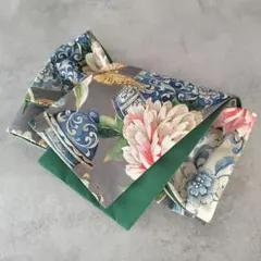 Item thumbnail for item 1b0d8ef6-9285-4649-8a12-e4e1fcb2cdf9