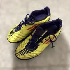 adidas サッカー用トレシュー　23.5センチのサムネイル