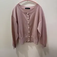 パールボタン付きピンクカーディガン Queens court 新品　未使用 M